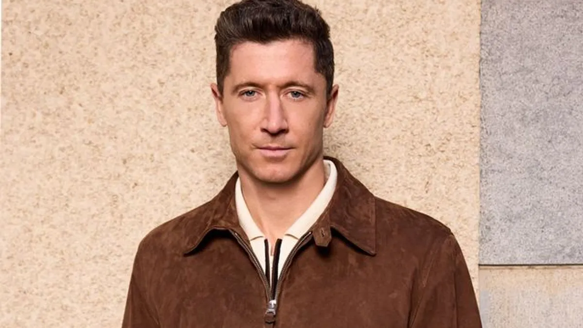 Robert lewandowski’s Future at Barcelona: Goals and Uncertainties