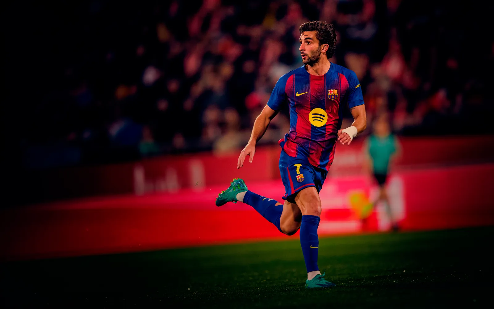 PSG sign World Cup winner Ferran Torres from Barcelona